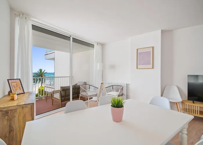 アパート Sunset Beachfront In *
